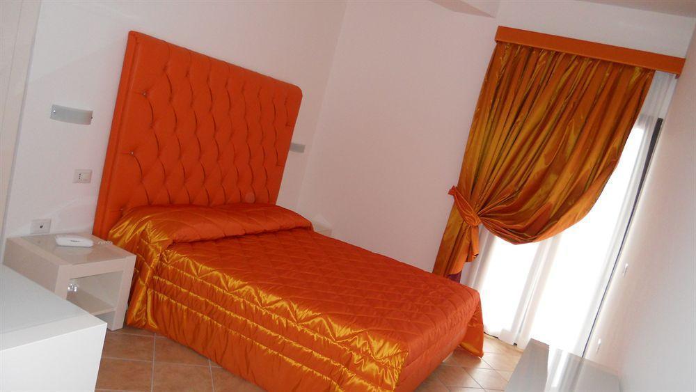 Hotel Caluna Charme San Giovanni a Piro Luaran gambar