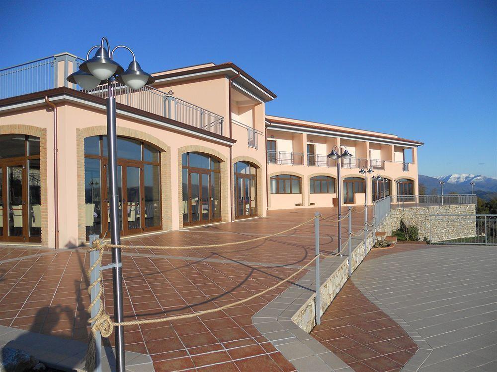 Hotel Caluna Charme San Giovanni a Piro Luaran gambar