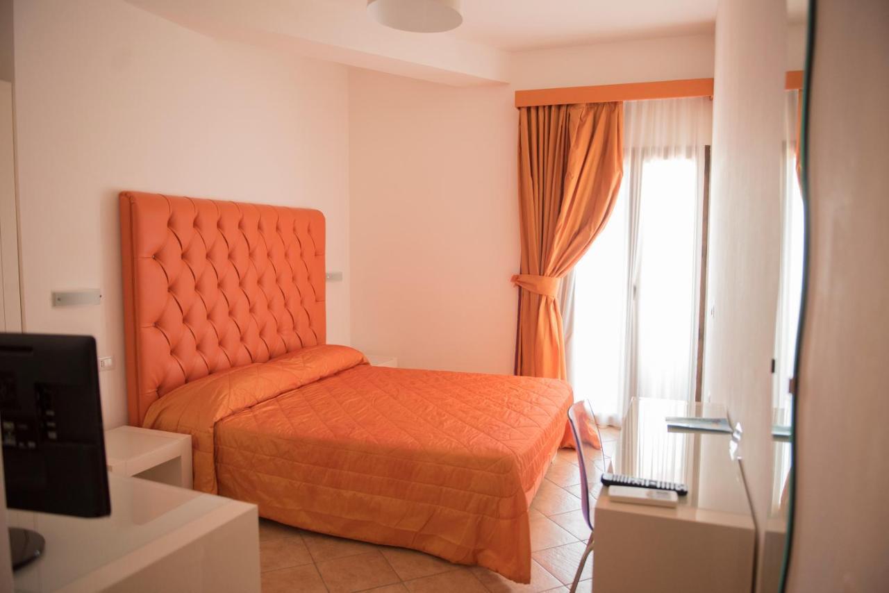Hotel Caluna Charme San Giovanni a Piro Luaran gambar