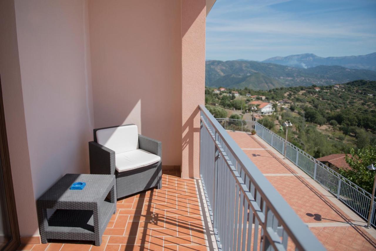 Hotel Caluna Charme San Giovanni a Piro Luaran gambar