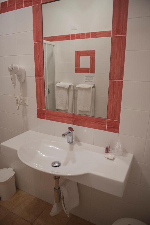 Hotel Caluna Charme San Giovanni a Piro Luaran gambar